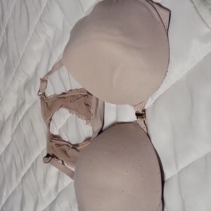 Victoria Secrets 38B